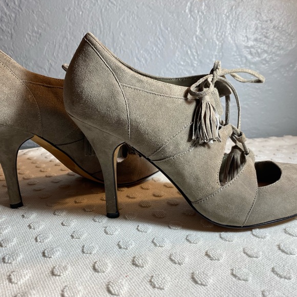 Plenty by Tracy Reese Paola Gray Lace Up Heels with Tassel Detail - Picture 8 of 16